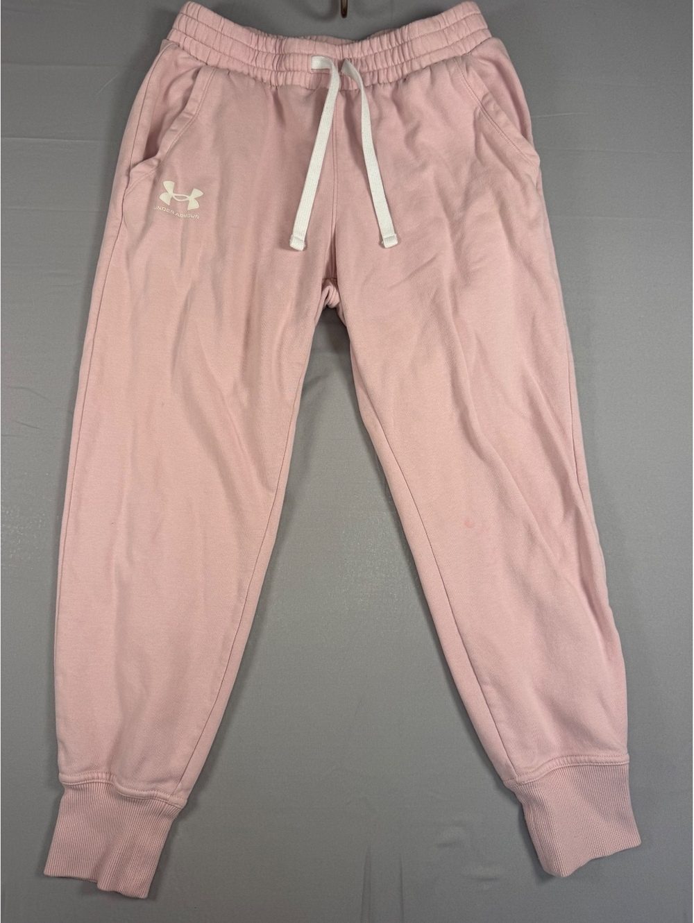 Under Armour Women’s Pink Loose Fleece Joggers Size M